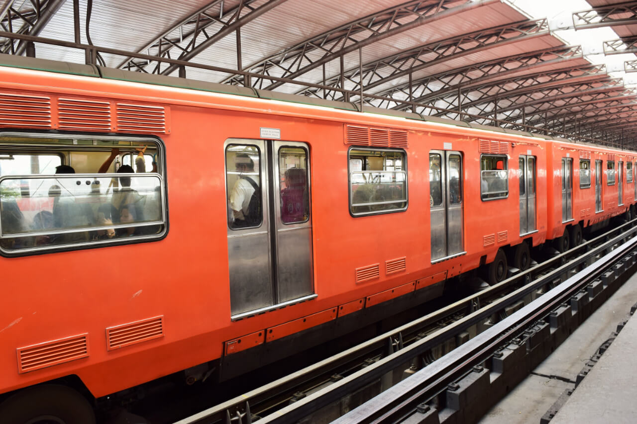 Se adquirirán nuevos trenes para la Línea 1, se modernizarán los de la Línea 3 y se renovará una subestación eléctrica que dota a 3 líneas para el Metro de la Ciudad de México