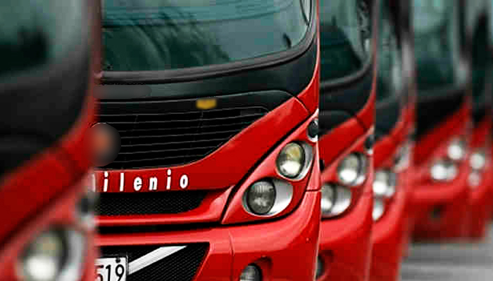 Licitações para renovar e operar os ônibus TransMilenio: 289 biarticulados e 172 articulados a gás e 386 biarticulados e 286 articulados diesel Euro V