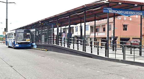 En Guayaquil, cinco nuevas paradas del sistema de transporte de la Metrovía