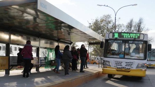 Em 2021, o Ministério dos Transportes da Argentina destinará o equivalente a 222,65 milhões de dólares para as províncias, exclusivamente para o transporte público de passageiros automotivo urbano e suburbano