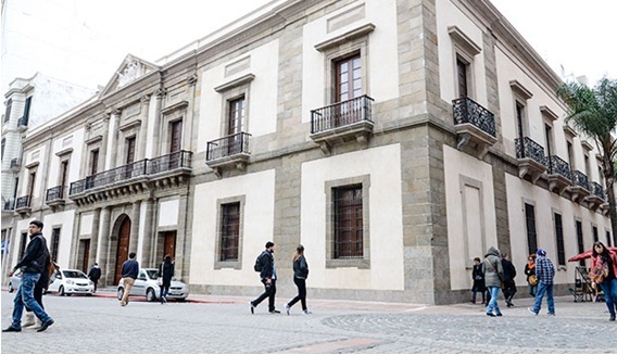 Nas oficinas de revisão do Plano Especial da Cidade Velha de Montevidéu, será dada ênfase às propostas relacionadas à mobilidade e ao espaço público