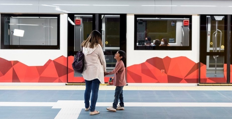 Metro de Quito inicia operación
