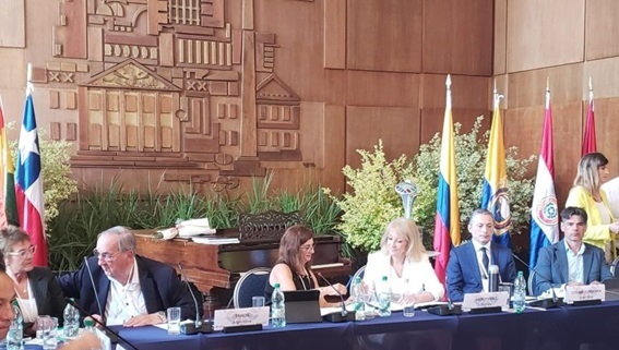 Renovado el acuerdo de cooperación entre la Unión Internacional de Transporte Público (UITP), División América Latina, y Mercociudades – red de 364 gobiernos locales de América del Sur